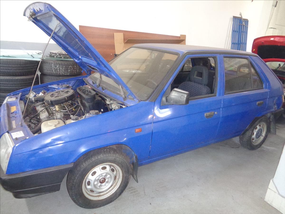 Škoda Favorit