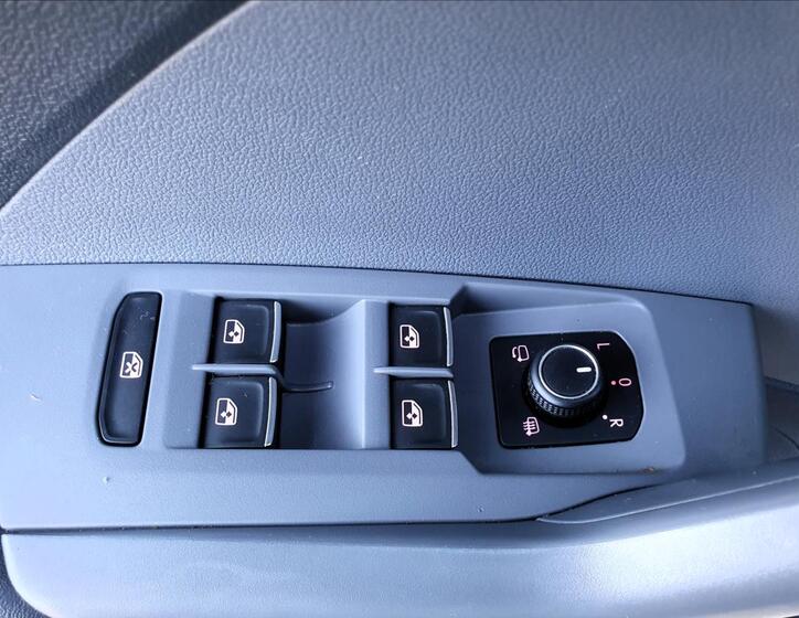 Volkswagen T-Cross 36