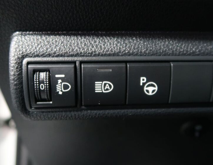 Toyota Corolla 24