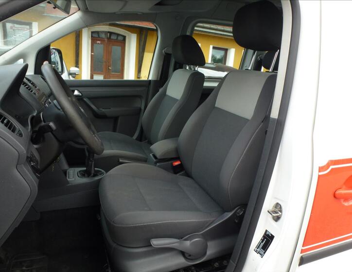 Volkswagen Caddy 16