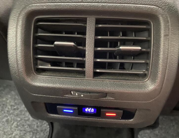 Volkswagen Touran 20