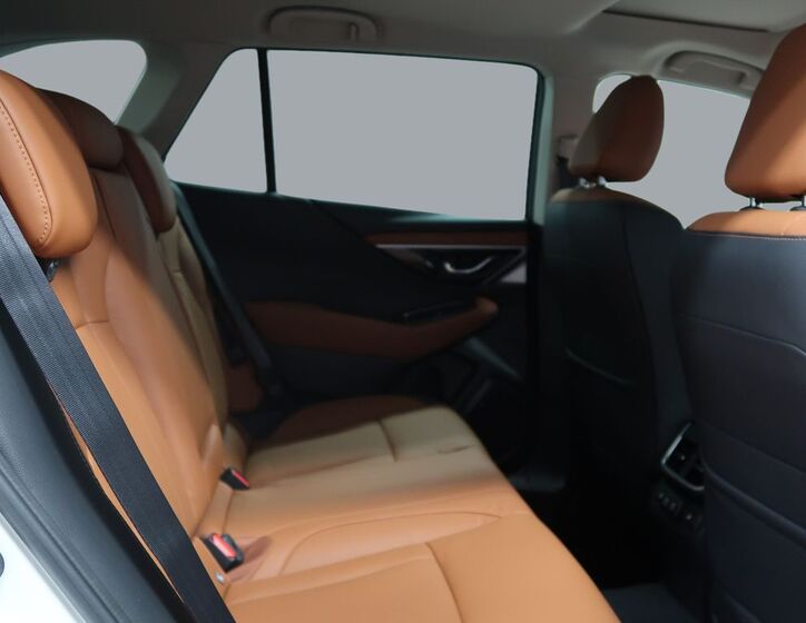 Subaru Outback 18