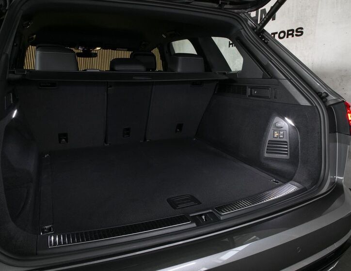 Volkswagen Touareg 43