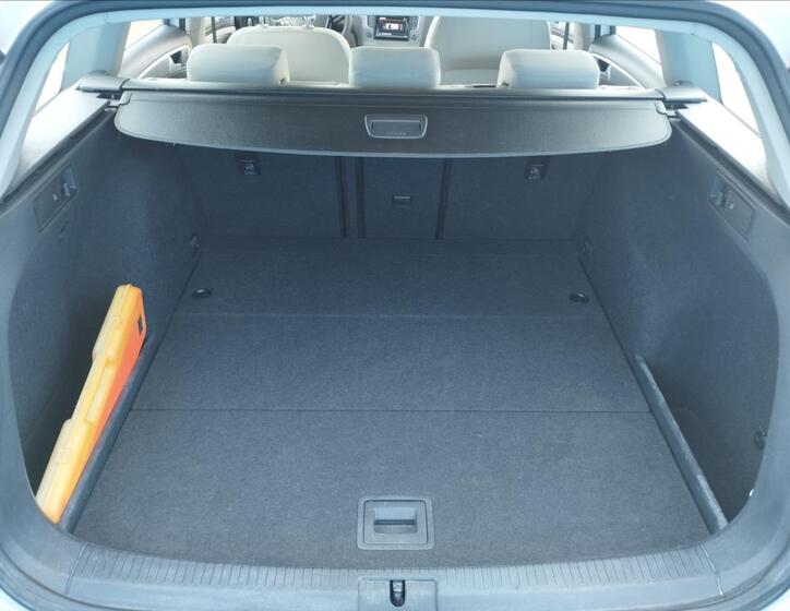 Volkswagen Golf 18