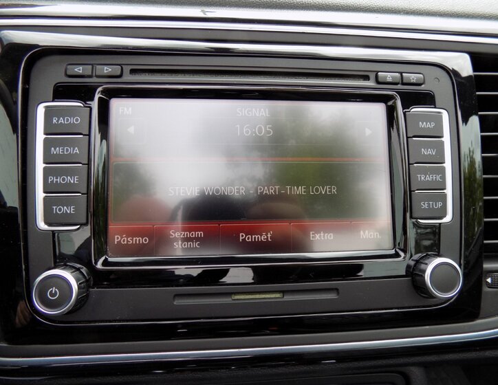 Volkswagen New Beetle 31