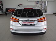 Ford Mondeo 7