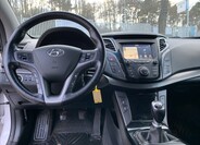 Hyundai i40 12