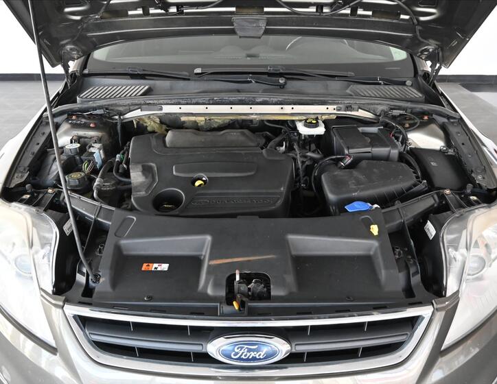 Ford Mondeo 5