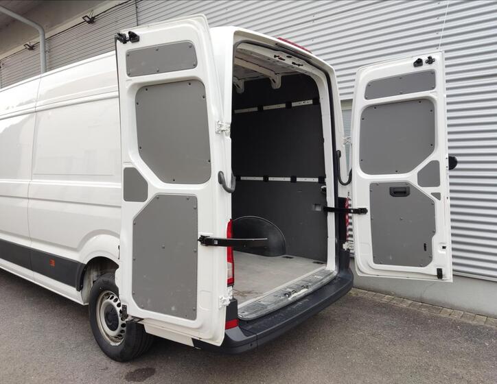 Volkswagen Crafter 27