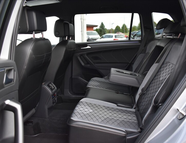 Volkswagen Tiguan Allspace 12