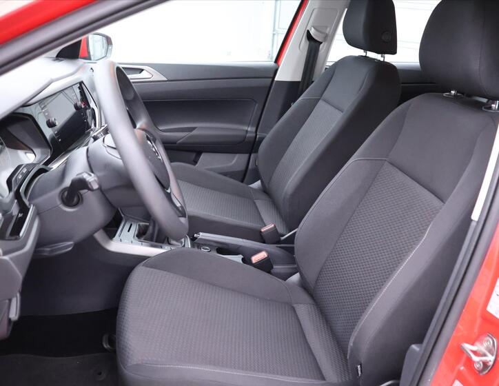 Volkswagen Polo 12