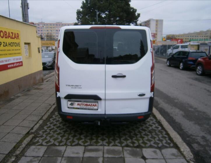 Ford Transit Custom 5