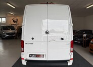 Volkswagen Crafter 8