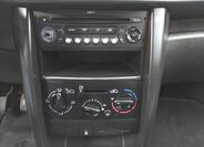 Peugeot 207 9