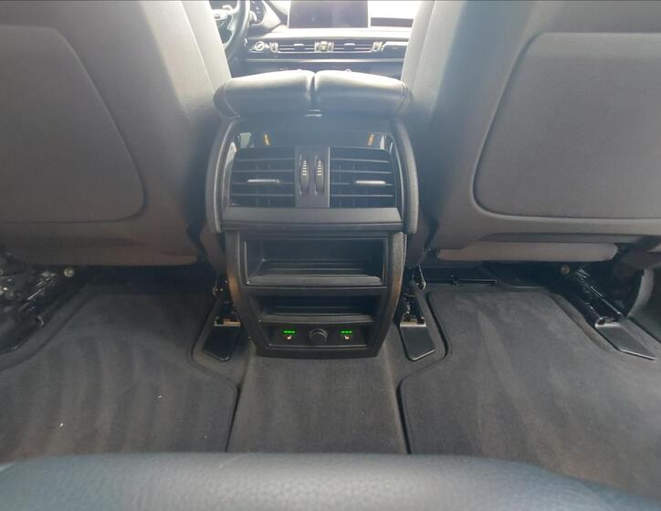 BMW X5 24