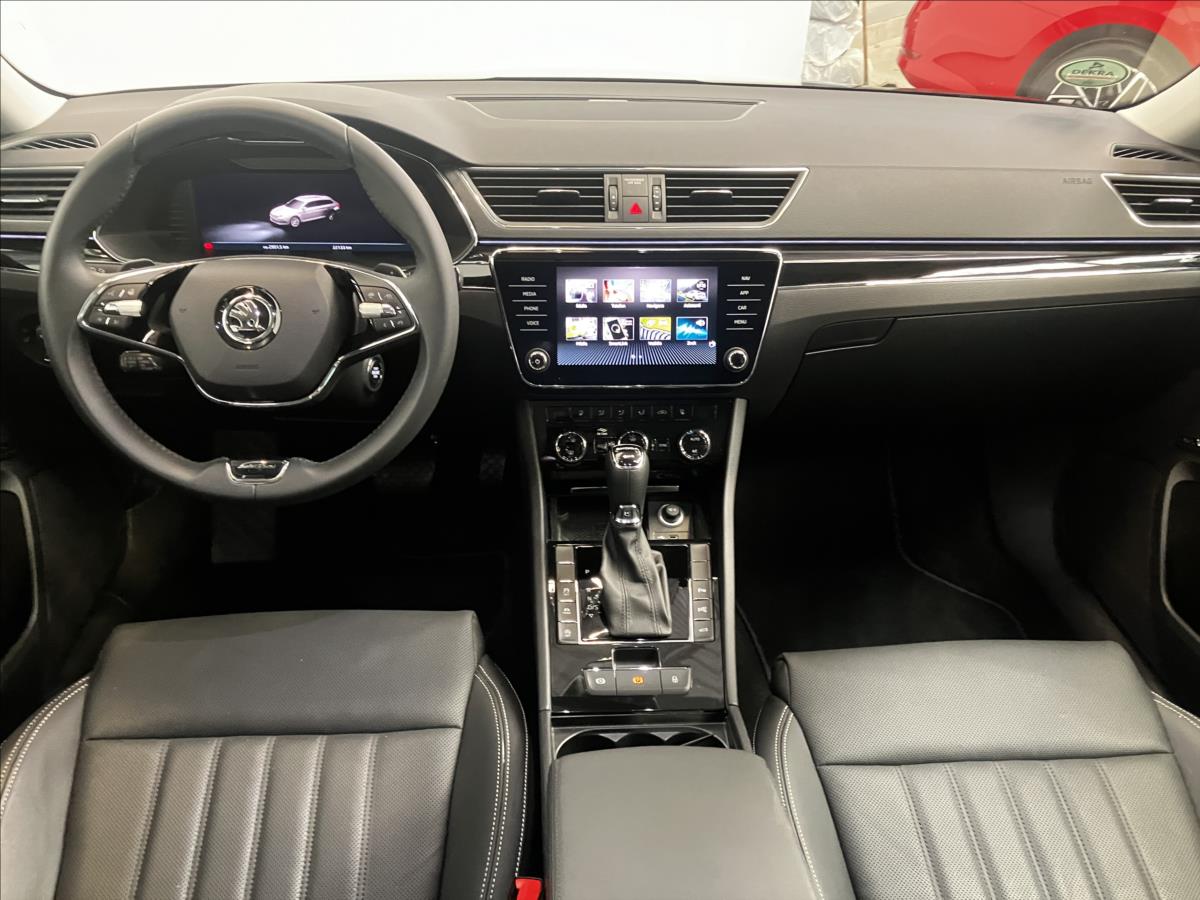 Škoda Superb