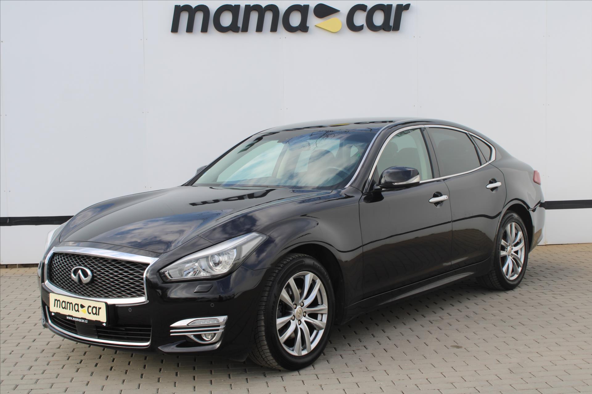 Infiniti Q70