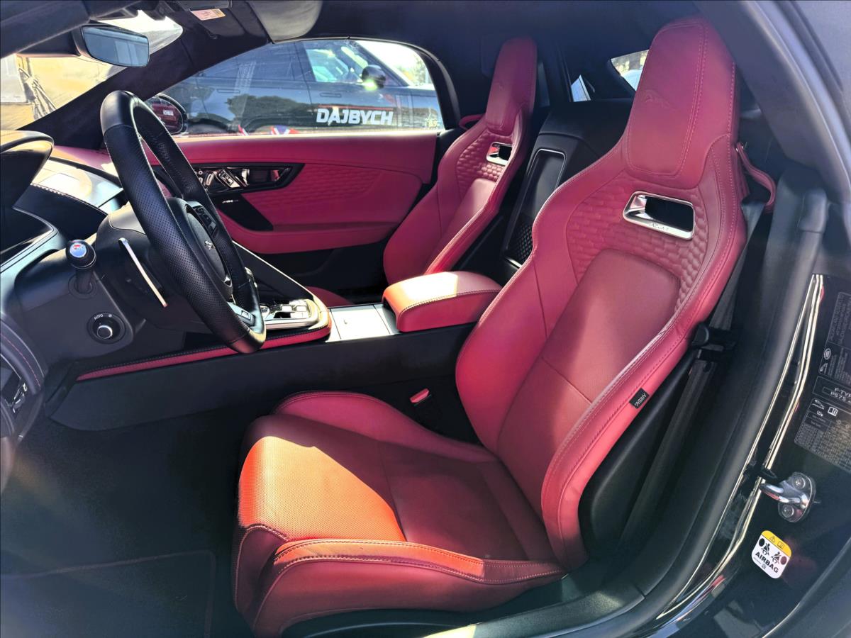 Jaguar F-Type
