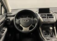 Lexus NX 300h 5