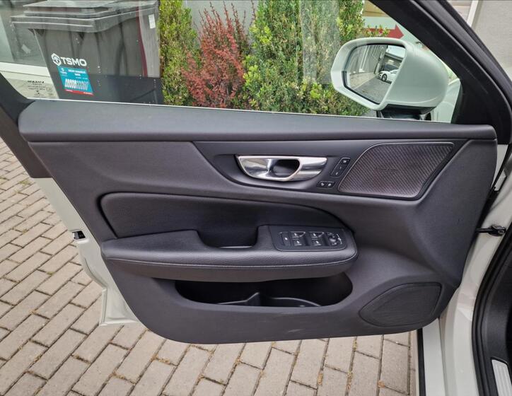 Volvo V60 37