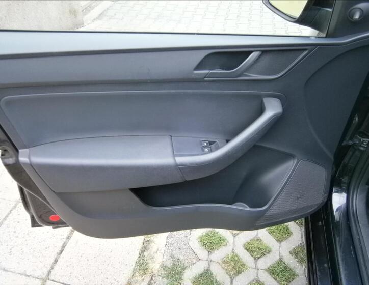 Škoda Rapid 11