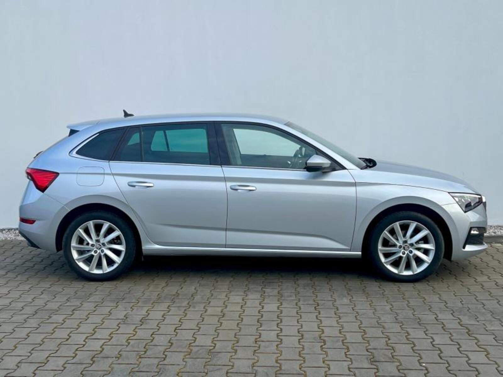 Škoda Scala 9