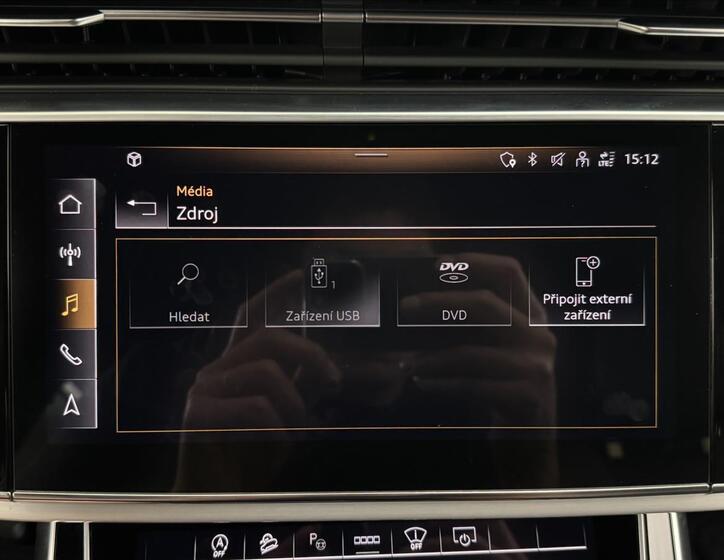 Audi Q7 18