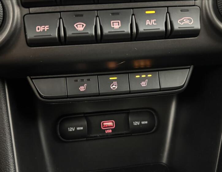 KIA Sportage 23