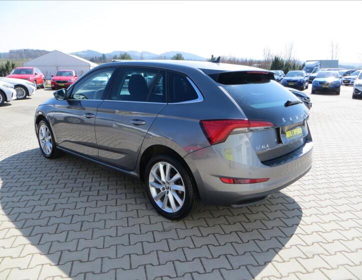 Škoda Scala 5