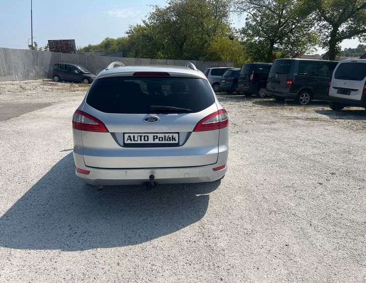 Ford Mondeo 12
