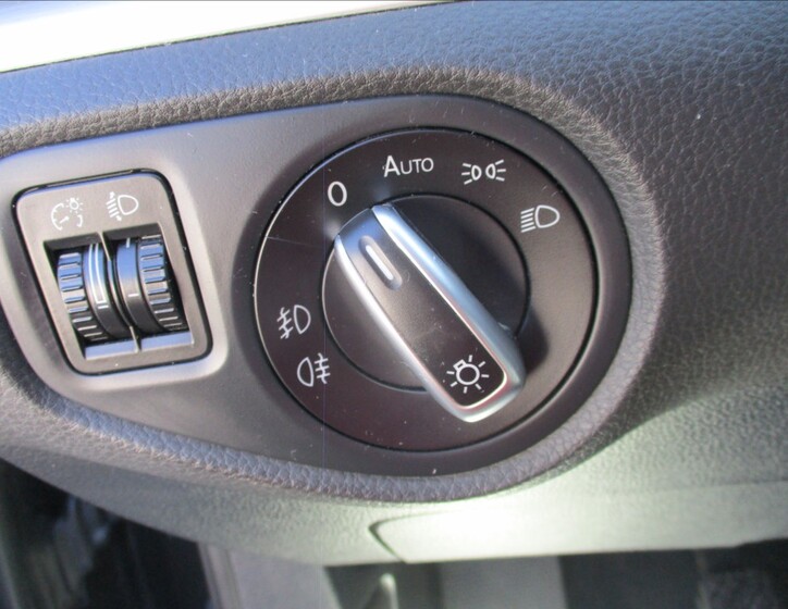 Volkswagen Sharan 23