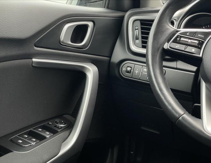 KIA Ceed 13