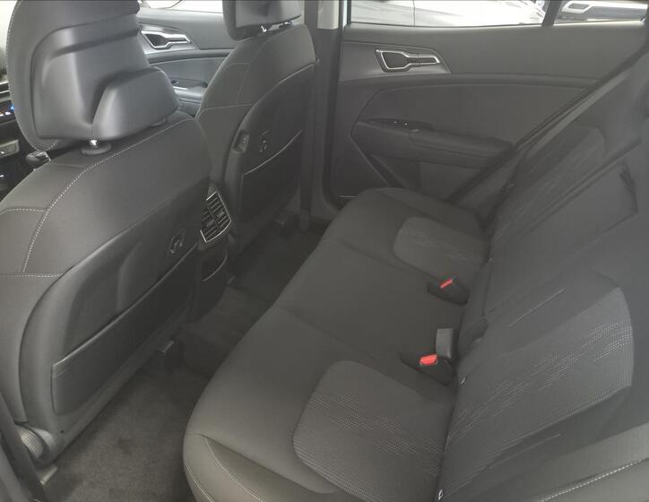 KIA Sportage 11