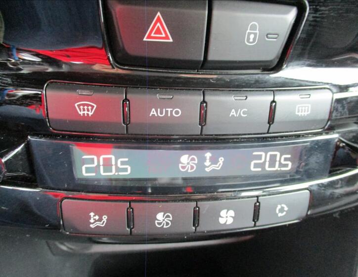 Peugeot 2008 26