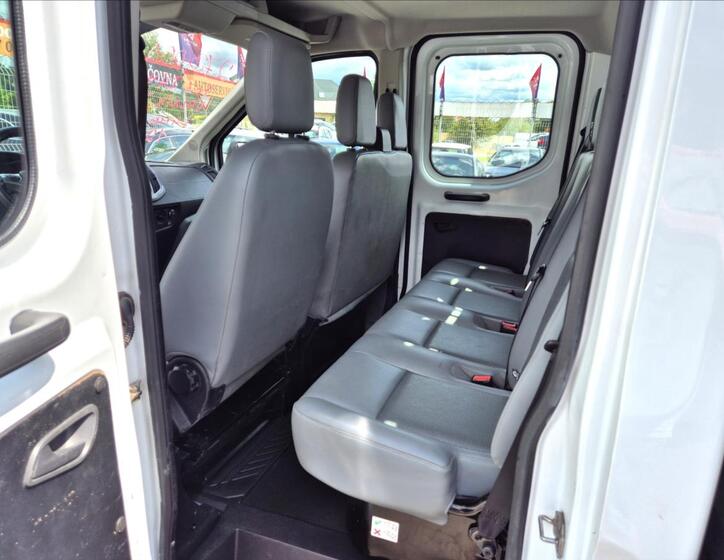Ford Transit 11