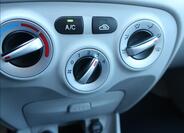 Hyundai Accent 19