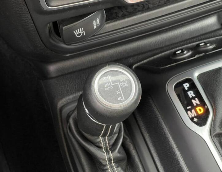 Jeep Wrangler 61