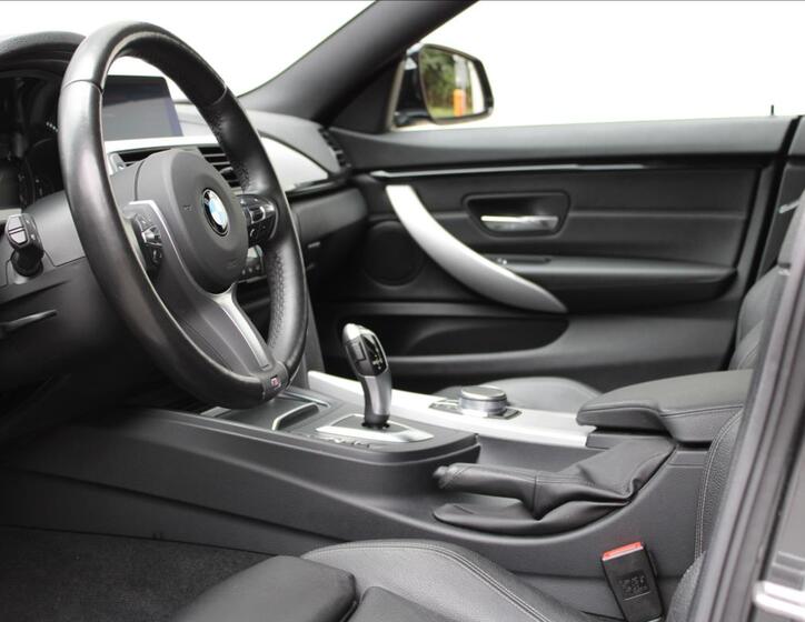 BMW Řada 4 16