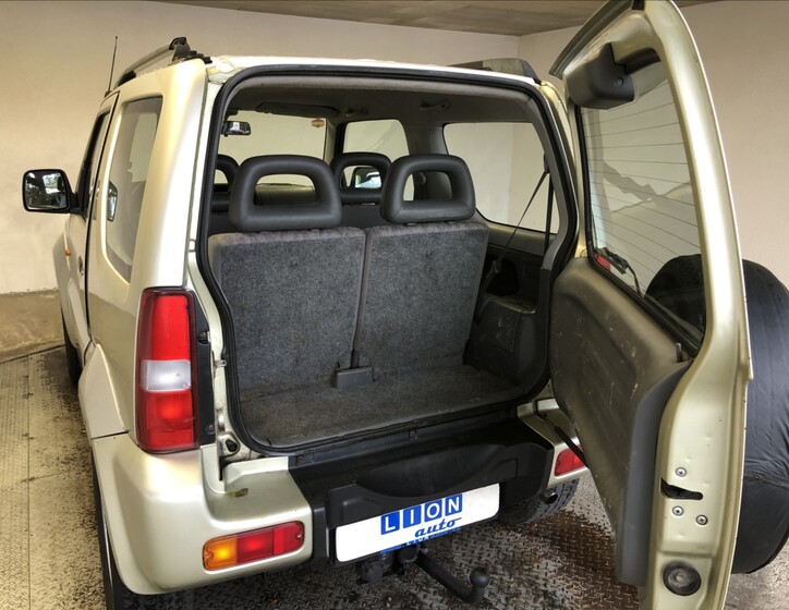 Suzuki Jimny 12