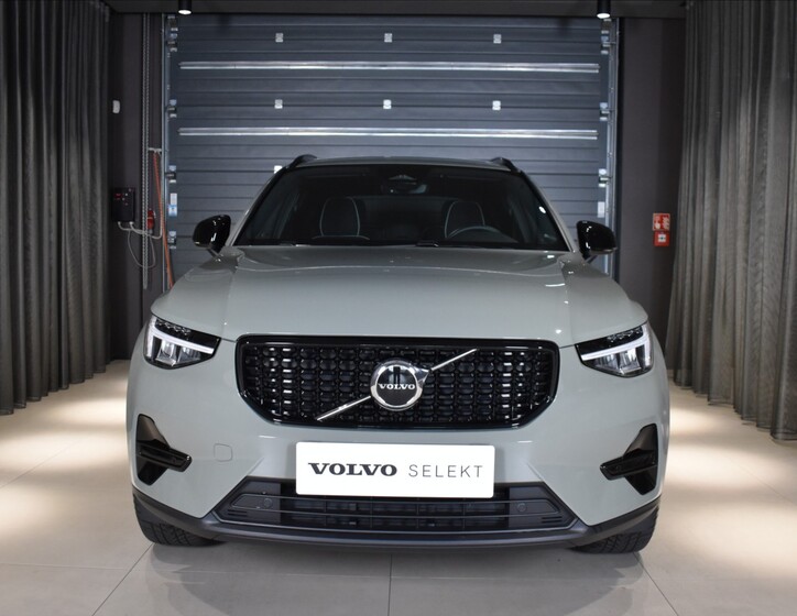 Volvo XC40 6