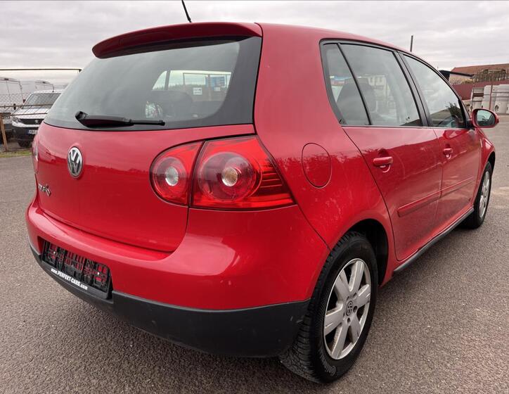 Volkswagen Golf 33