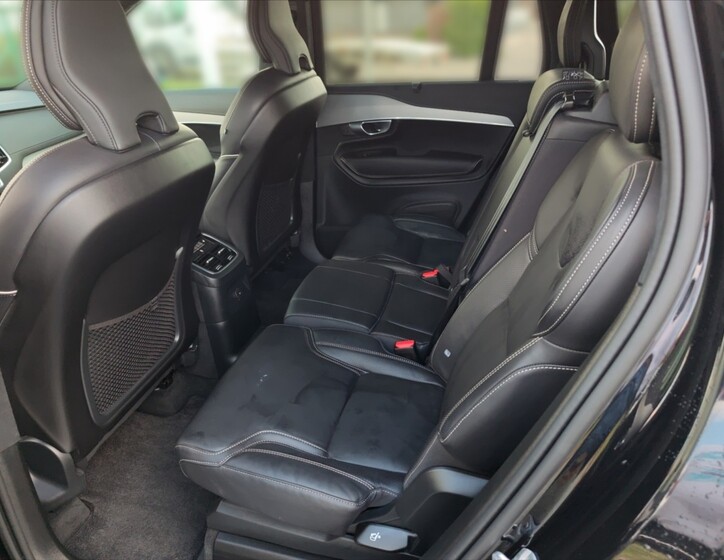 Volvo XC90 7