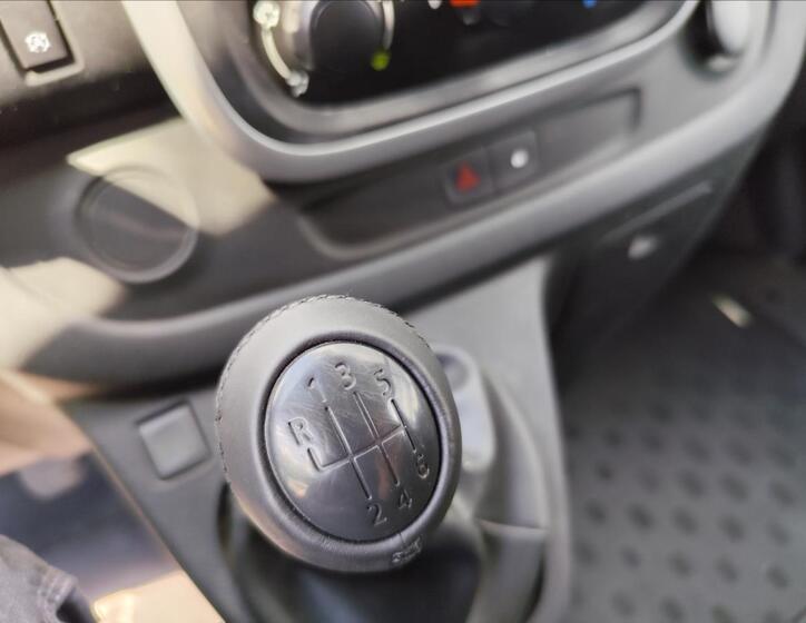 Renault Trafic 21