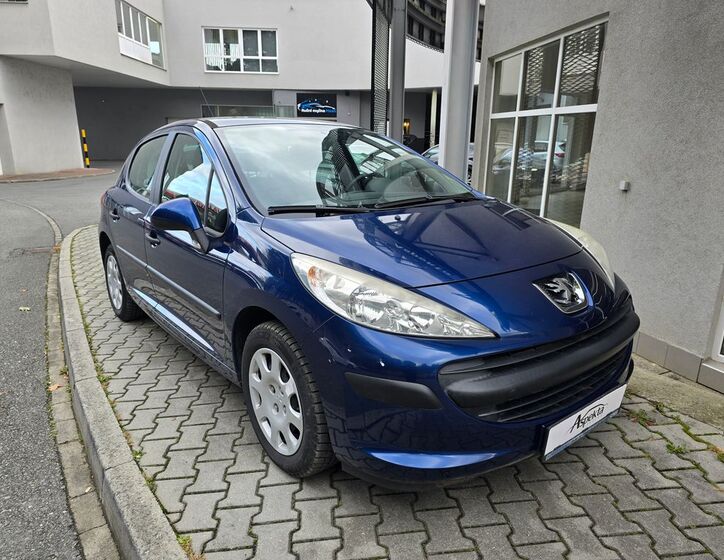 Peugeot 207 7