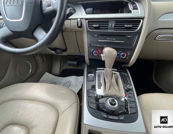 Audi A4 48