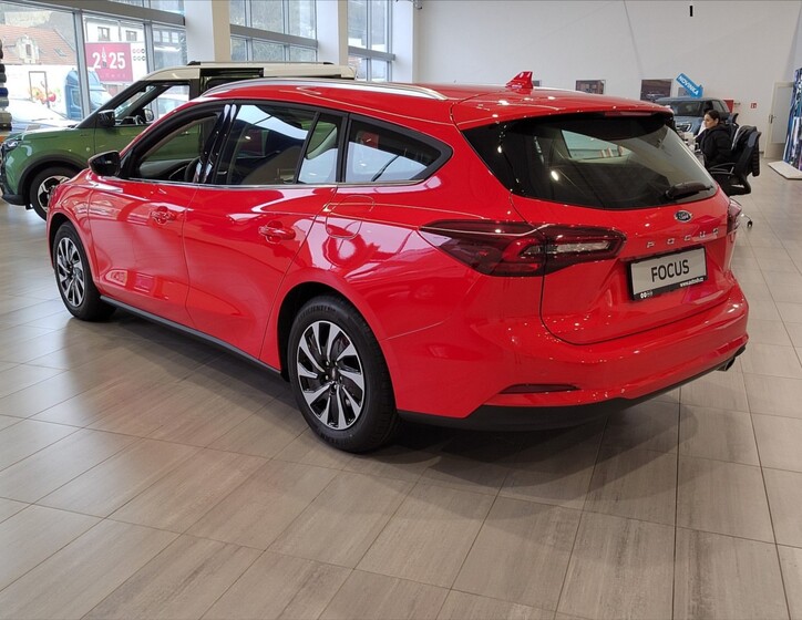 Ford Focus 7