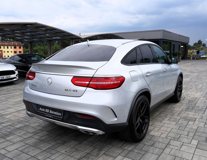 Mercedes-Benz GLE 6