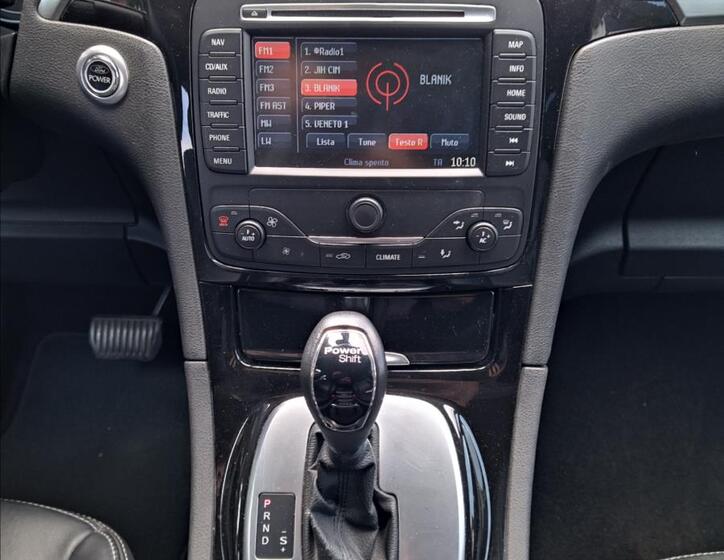 Ford S-MAX 13