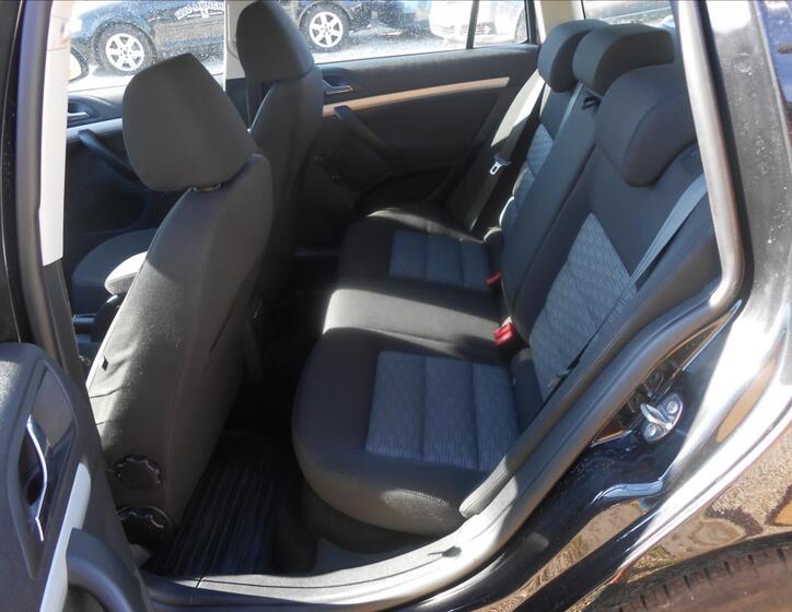 Škoda Octavia 16