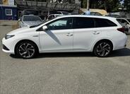 Toyota Auris 10